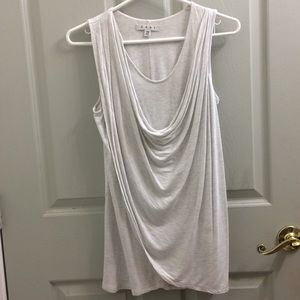 CAbi scooped tank